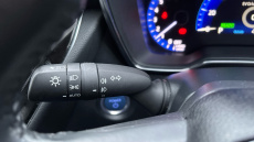 Toyota Corolla 1.8 VVT-i Hybrid Icon Tech 5dr CVT Hybrid Estate